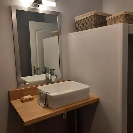 Le Clos Des Sources בית נופש